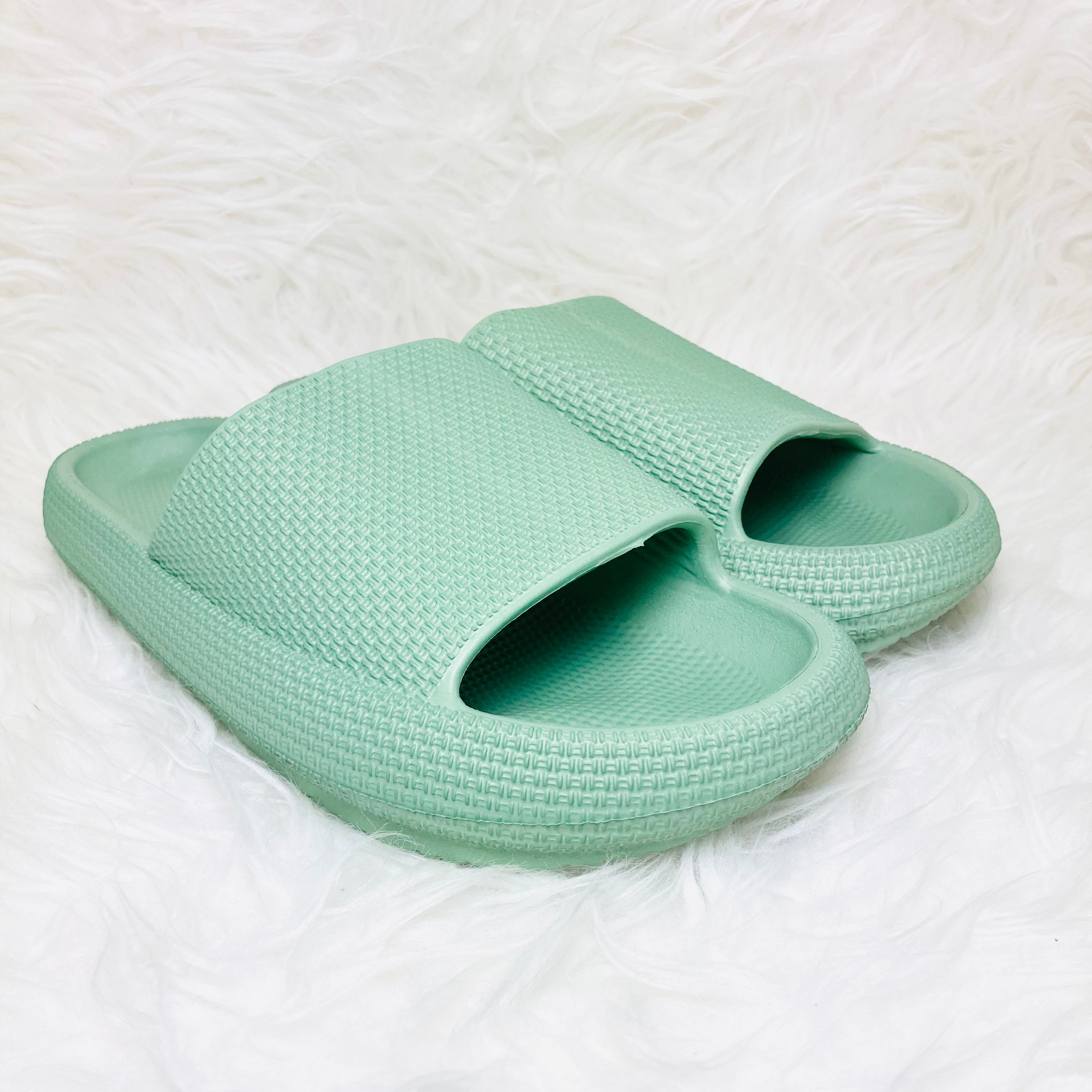 Cloud Slippers Green